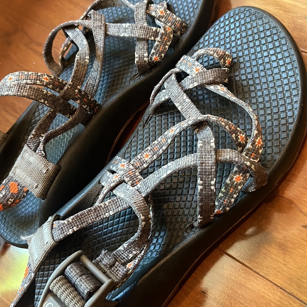 Chaco Adjustable Toe Strap Sandals - image 4